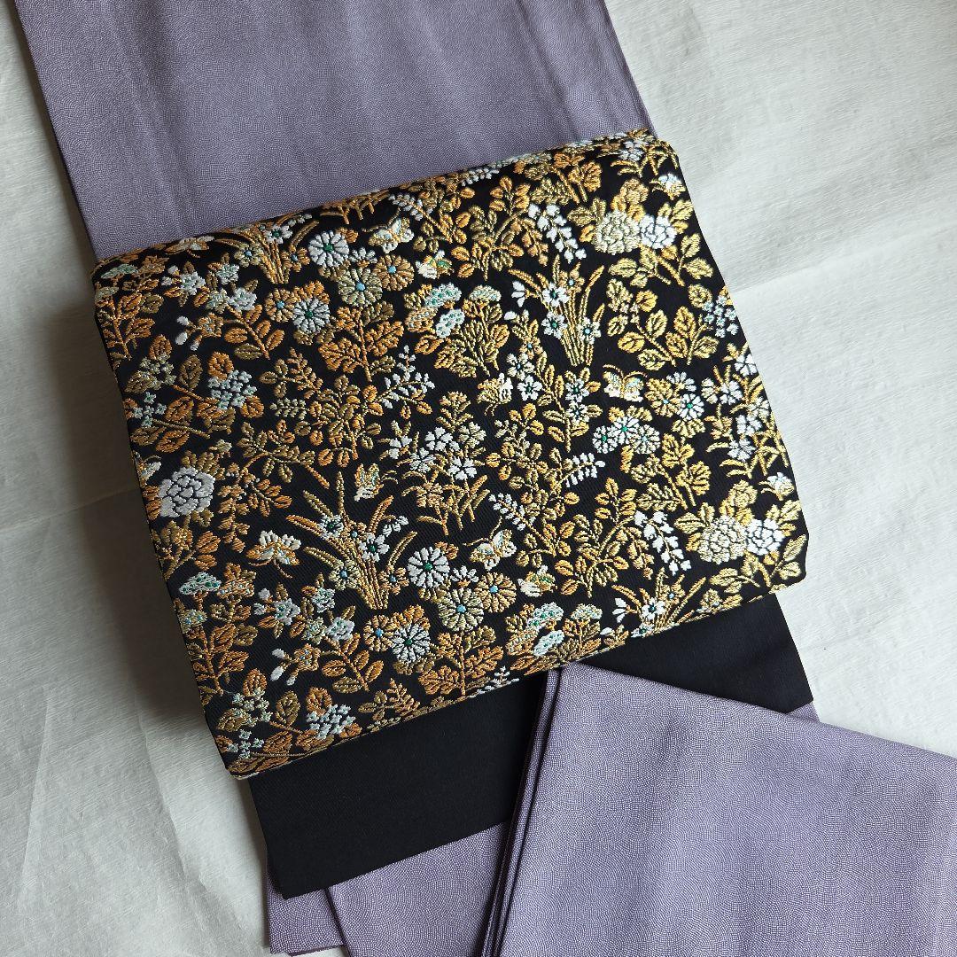 淡い灰青紫色　伊勢型両面染めの鮫小紋