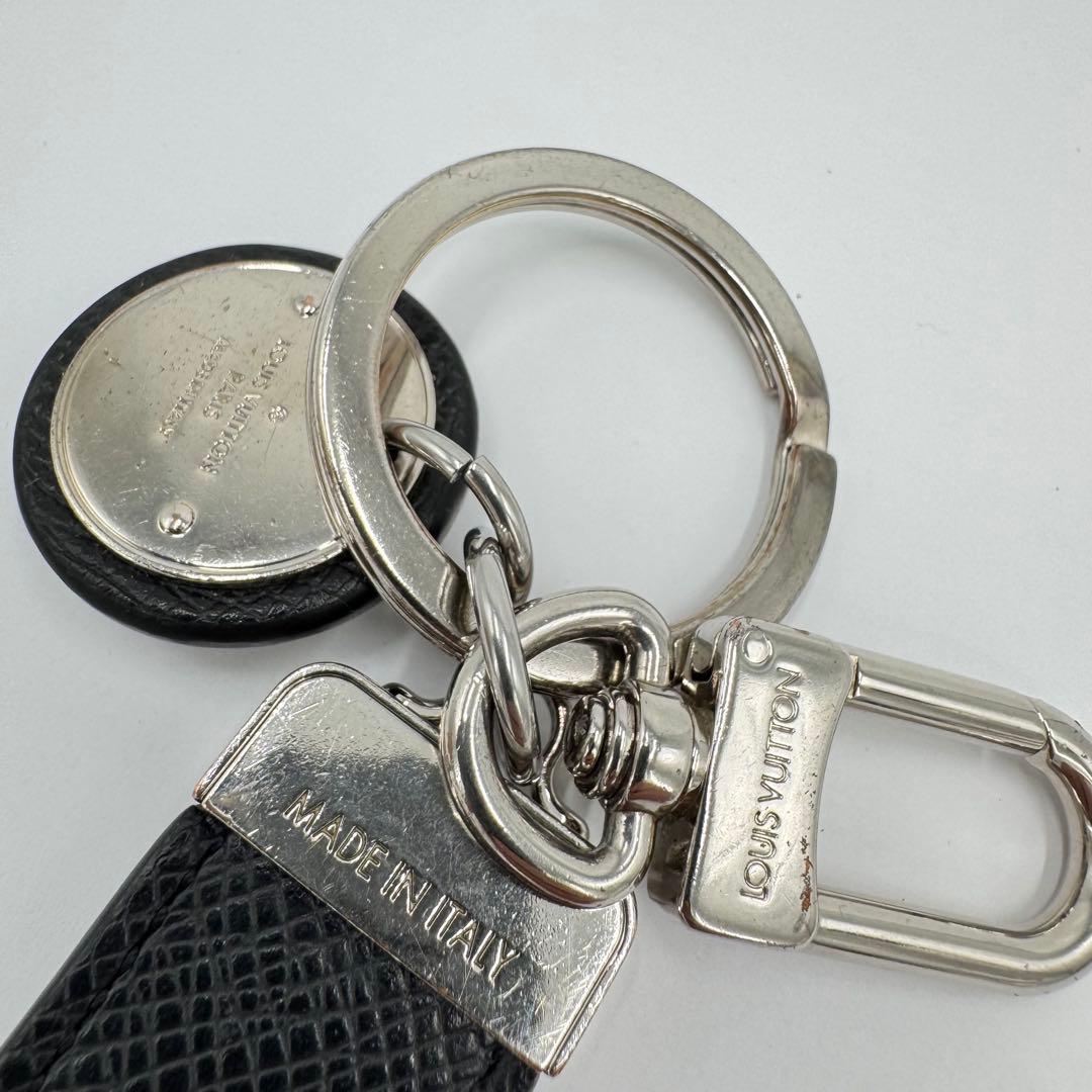 ルイヴィトン モノグラム タイガ ポルクレ ネオLVクラブ レザー キーホルダー