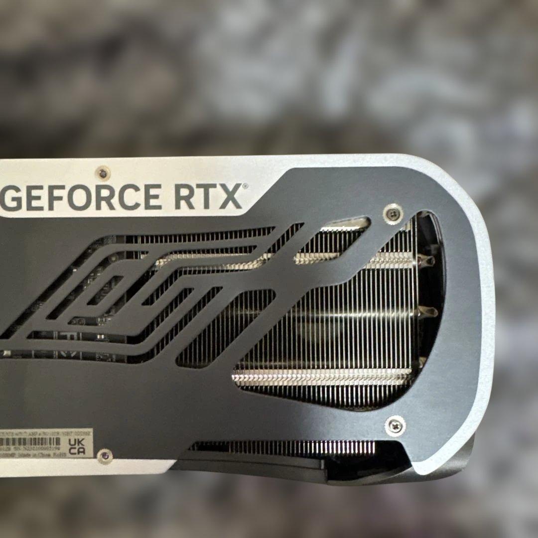 GeForce RTX4070Ti Spider-Man 12GBモデル