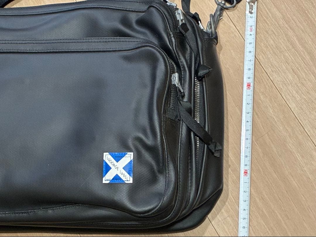ラゲッジレーベル　吉田カバン　黒