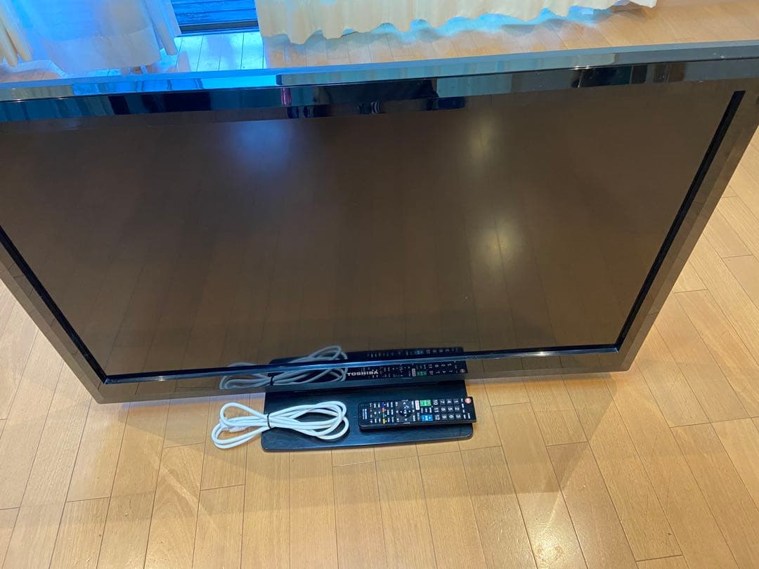 TOSHIBA REGZA 40型