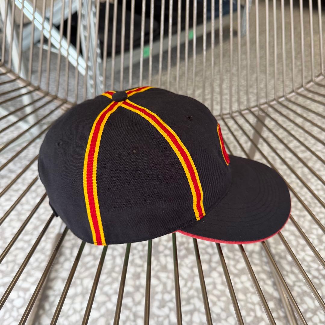 【刺繍ロゴ、好配色】オールドナイキ古着スウッシュユニセックス帽子キャップsk8