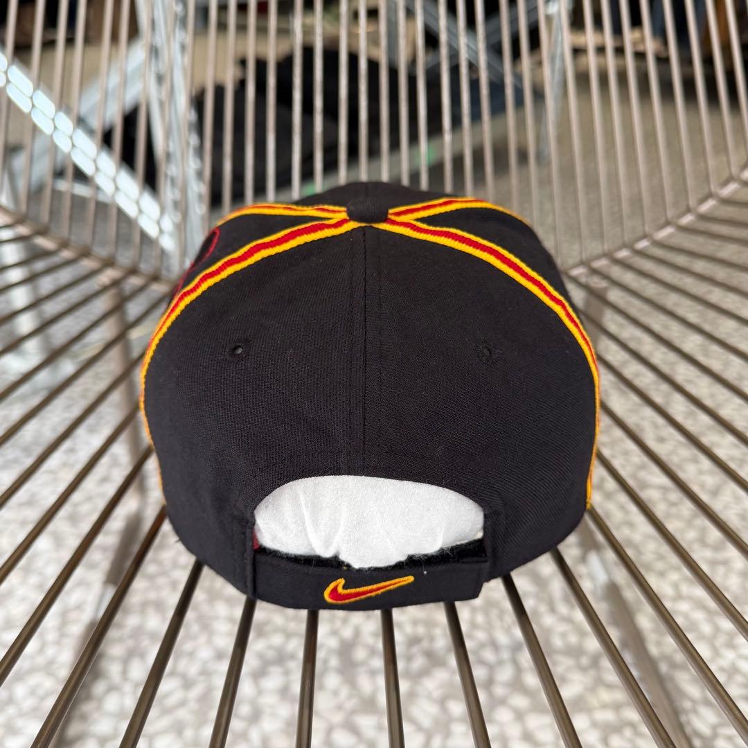 【刺繍ロゴ、好配色】オールドナイキ古着スウッシュユニセックス帽子キャップsk8