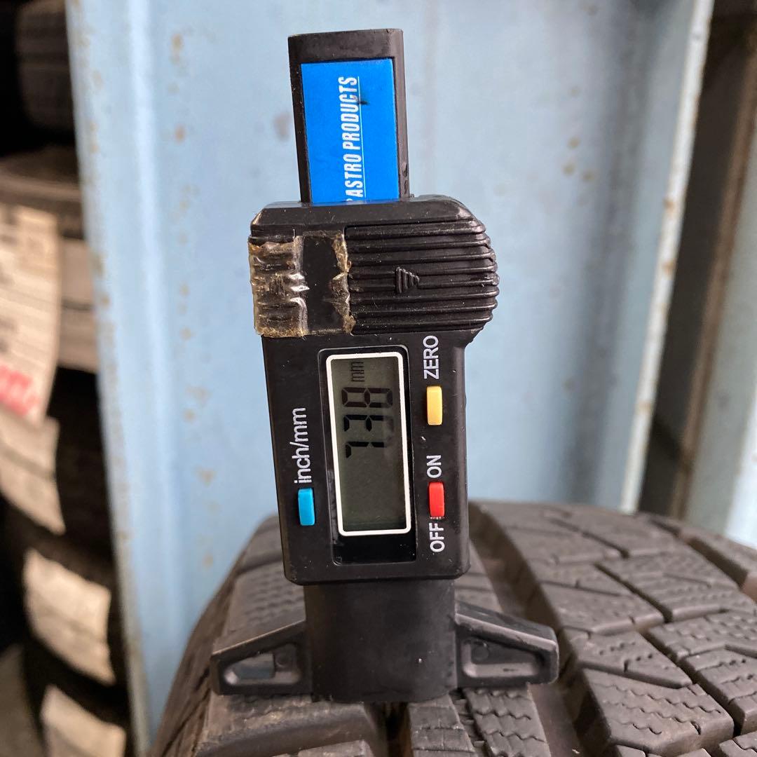 中古バリ溝‼️ピレリスタッドレスセット175/65R14 フィット、デミオ等