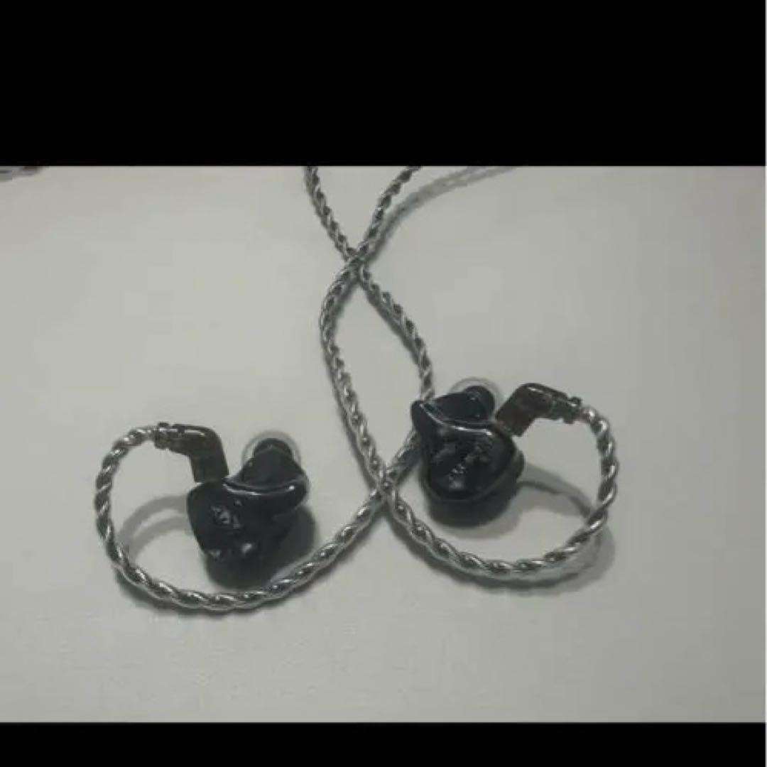 AZLA x qdc ERINYS Ⅱ