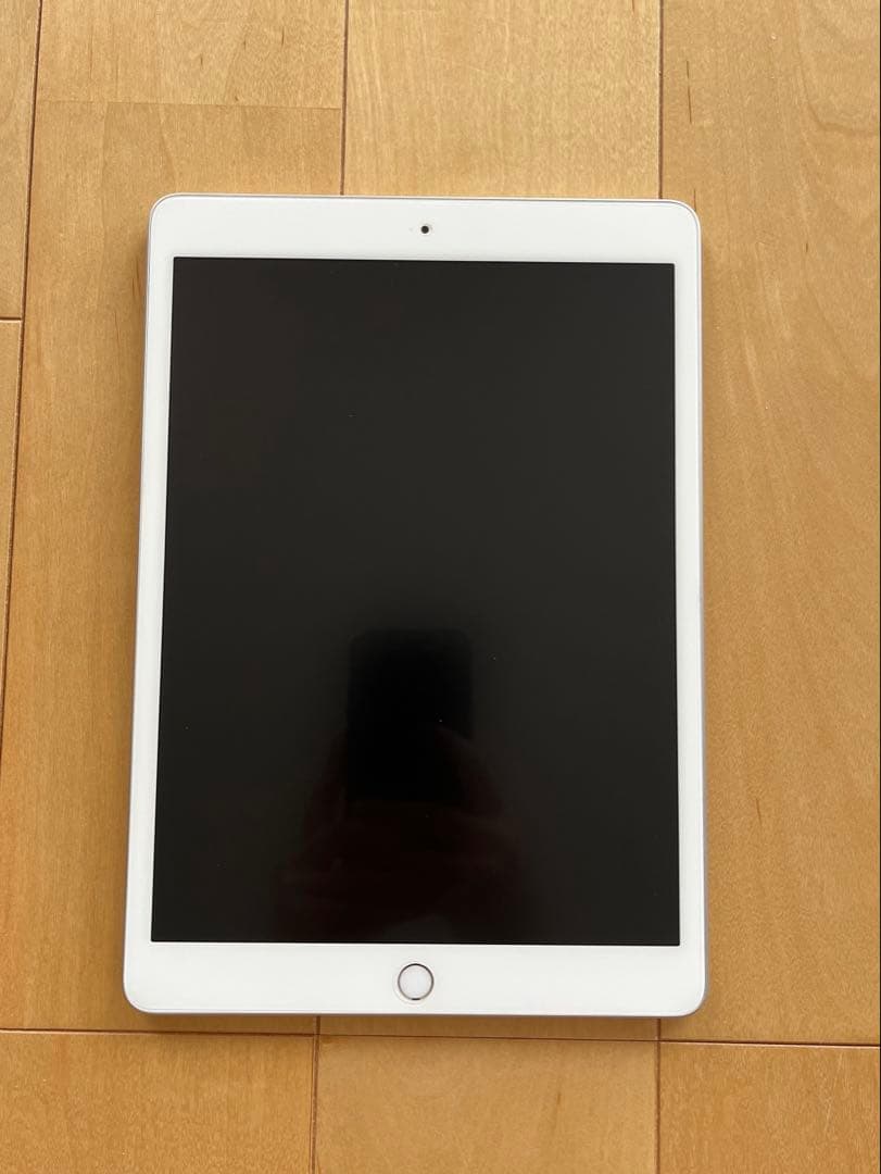 Apple iPad アイパッド 第8世代 128GB シルバー