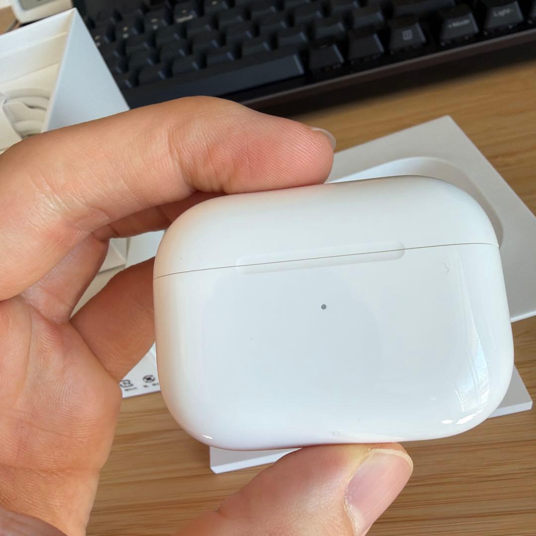 Apple AirPods Pro 第2世代本体(付属品完備)