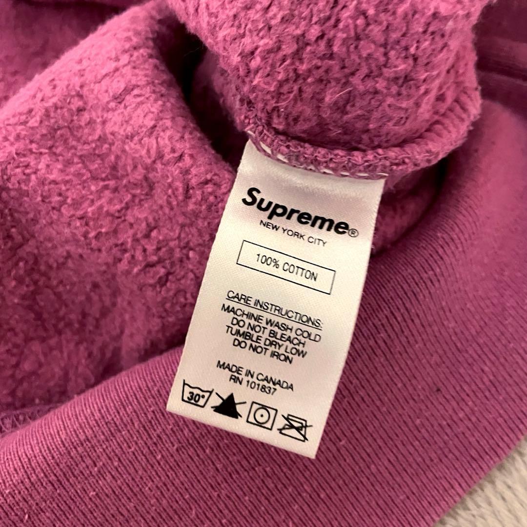 t*o様 Supreme Futura Logo Crewneck