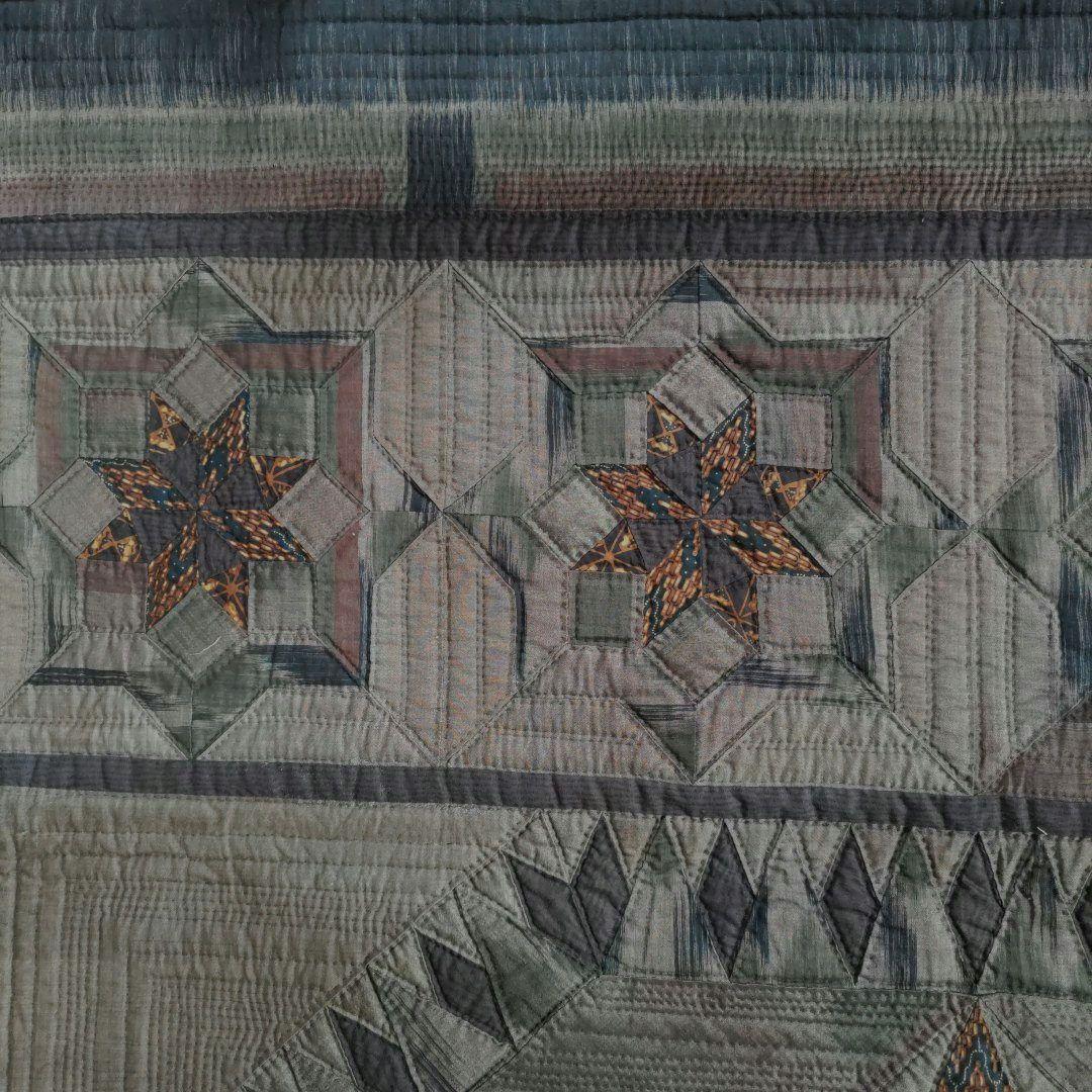 ハンドメイド　パッチワーク　タペストリー