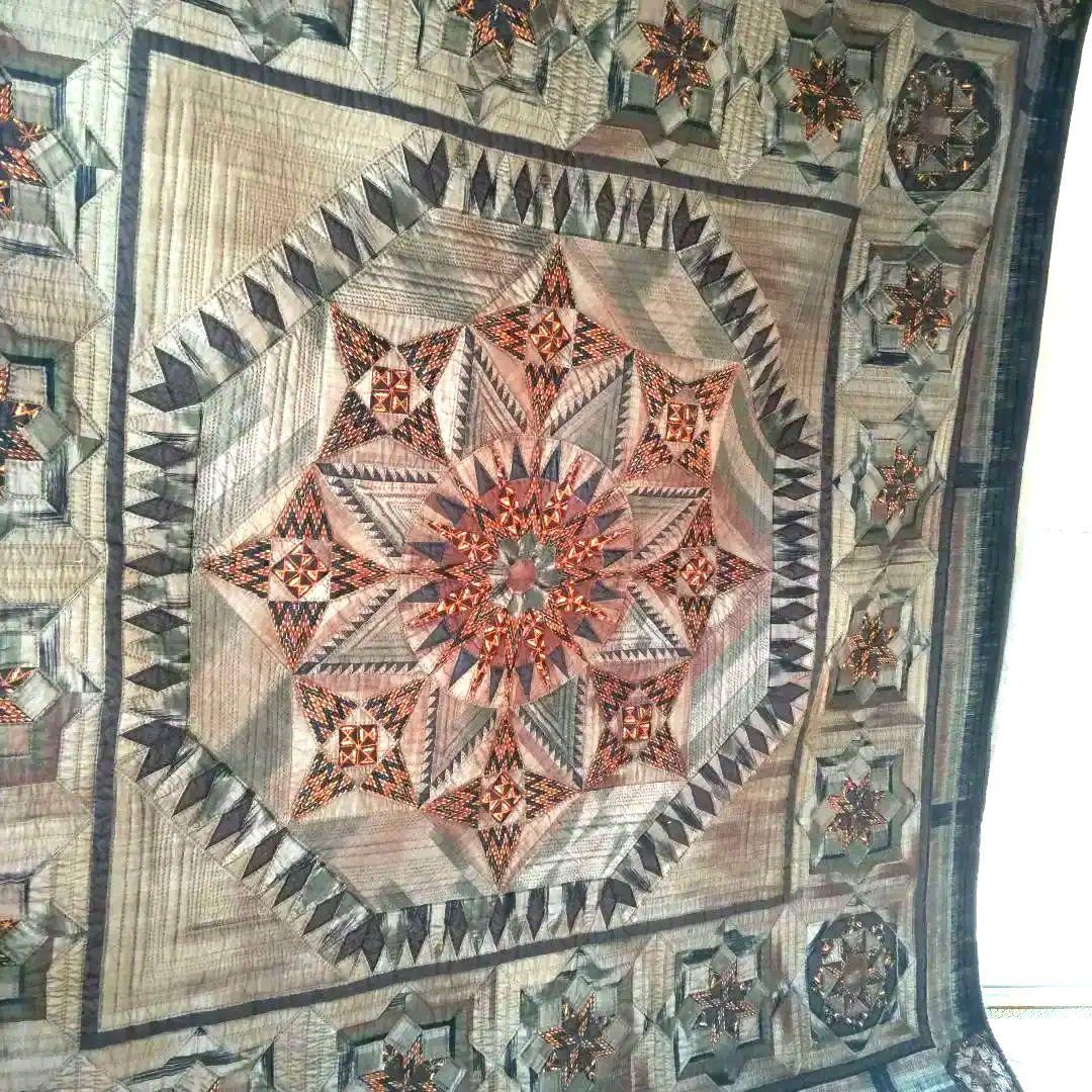 ハンドメイド　パッチワーク　タペストリー