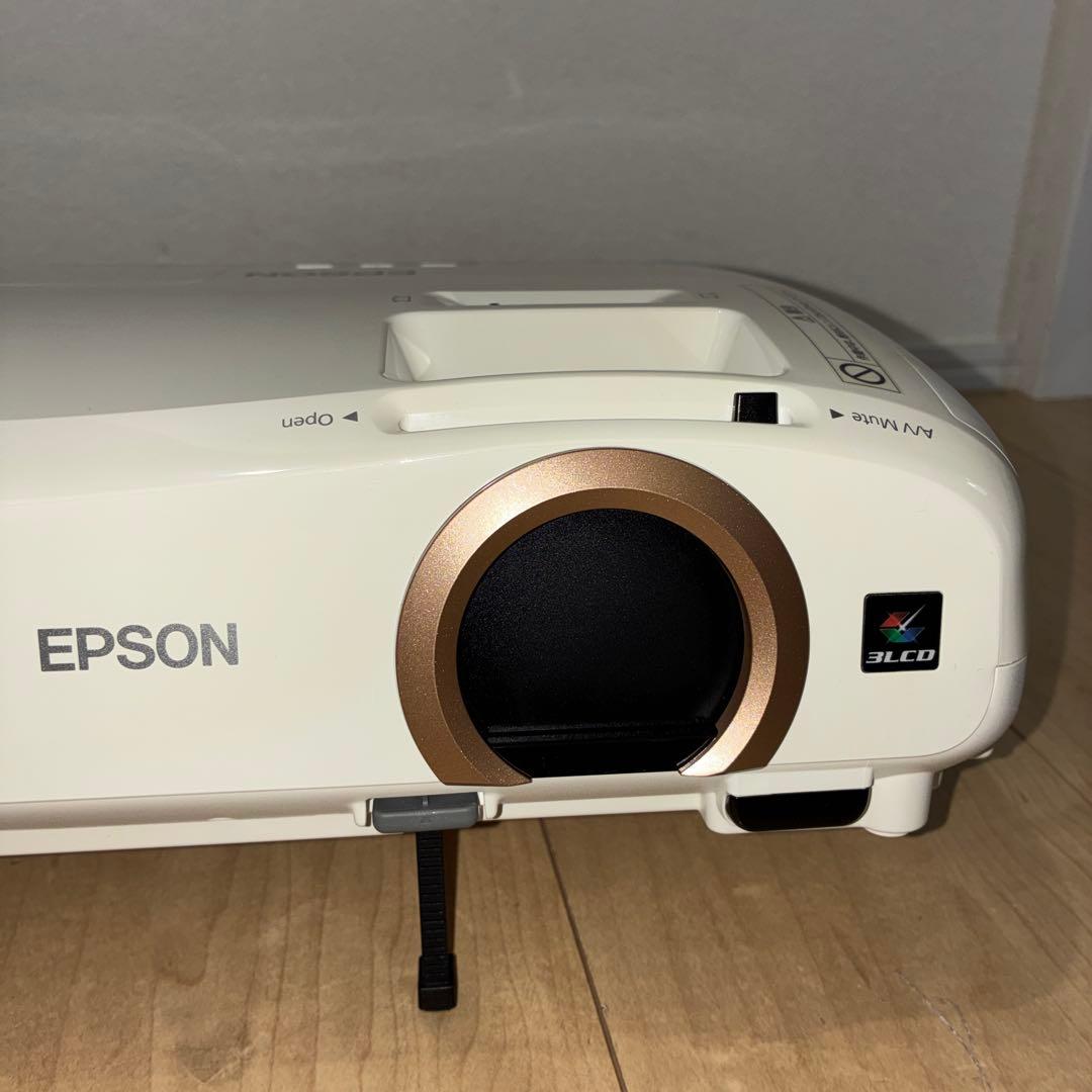 EPSON ホームプロジェクター　EH-TW5350 3D対応　わずか12時間