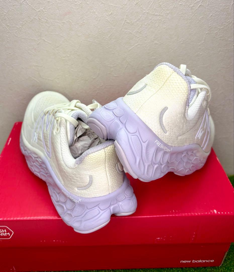 ニューバランス　Fresh Foam X More v4 フレッシュフォームモア