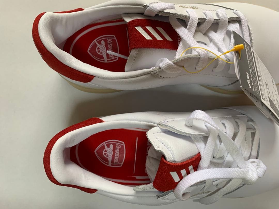 アーセナル　アディクロス