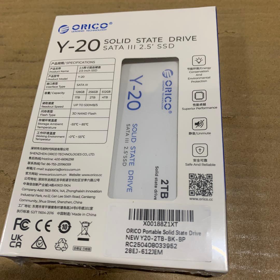 新品　ORICO Y-20 2TB SATA III 内蔵SSD