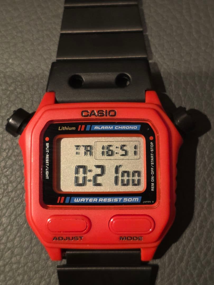 時計 Casio SW-200-4AV