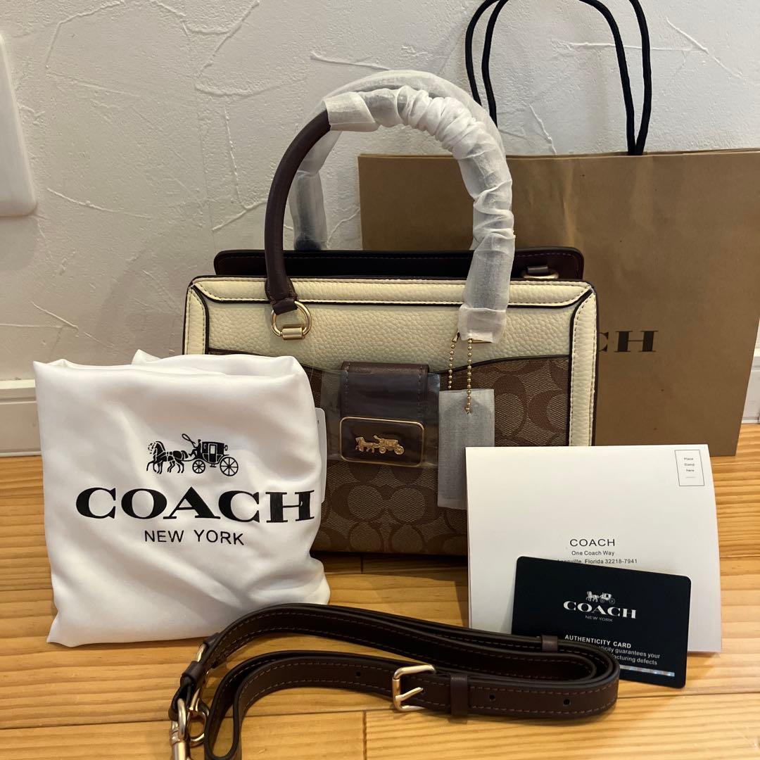 Coach ハンドバッグ ショルダーバックブラウン/アイボリー　ヘビ柄