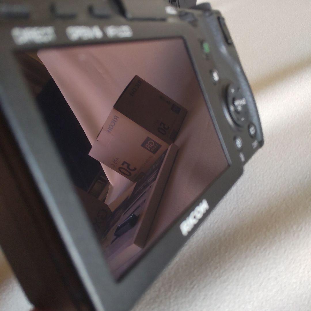 リコー RICOH GXR+S10と50mmMACRO