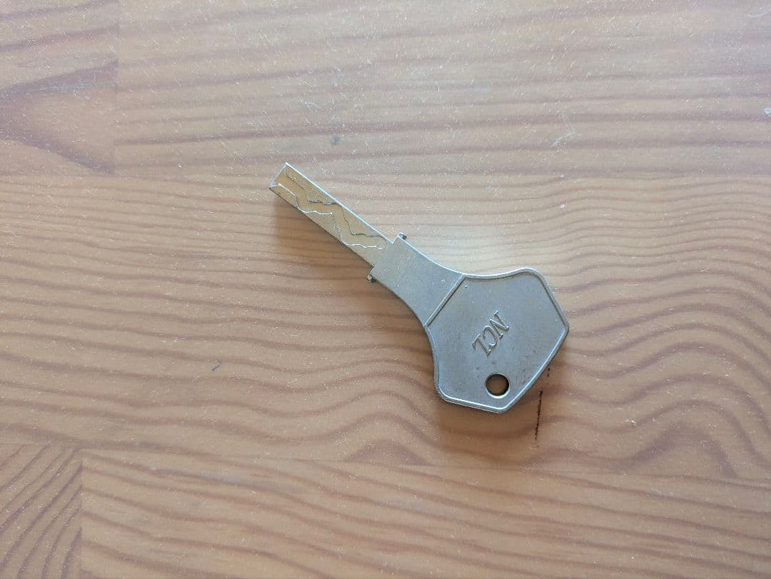 【美品】HEY!エリートサラリーマン鏡 　中古パチスロ実機[スマスロ]