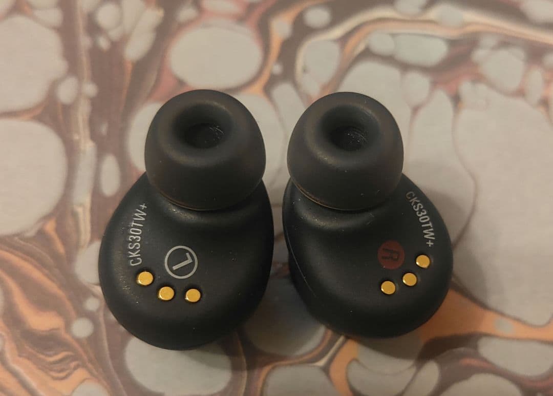 オーディオテクニカ ATH-CKS30TW+ BK ノイズキャンセリング 黒