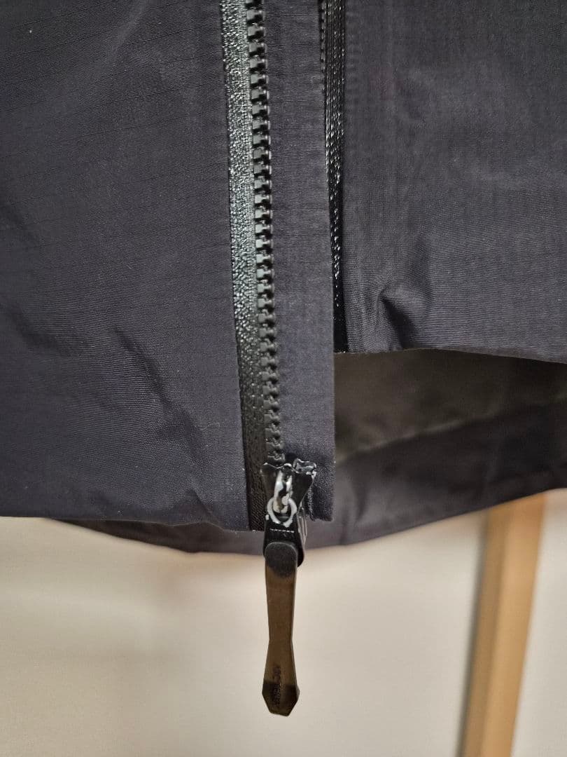 【廃盤】ARC'TERYX ベータSLハイブリッド Sサイズ