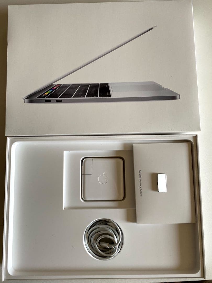 [大特価] MacBook Pro 13インチ シルバー 本体