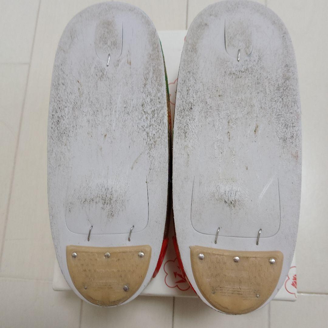 七五三 着物 正絹赤色 花柄刺繍　被布　 草履付き