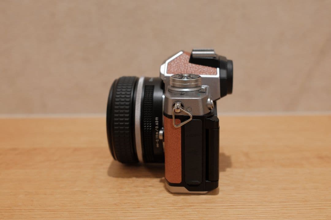 デジタルカメラ Nikon Zfc +Z 28mm F2.8 SE, Z DX 16-50mm