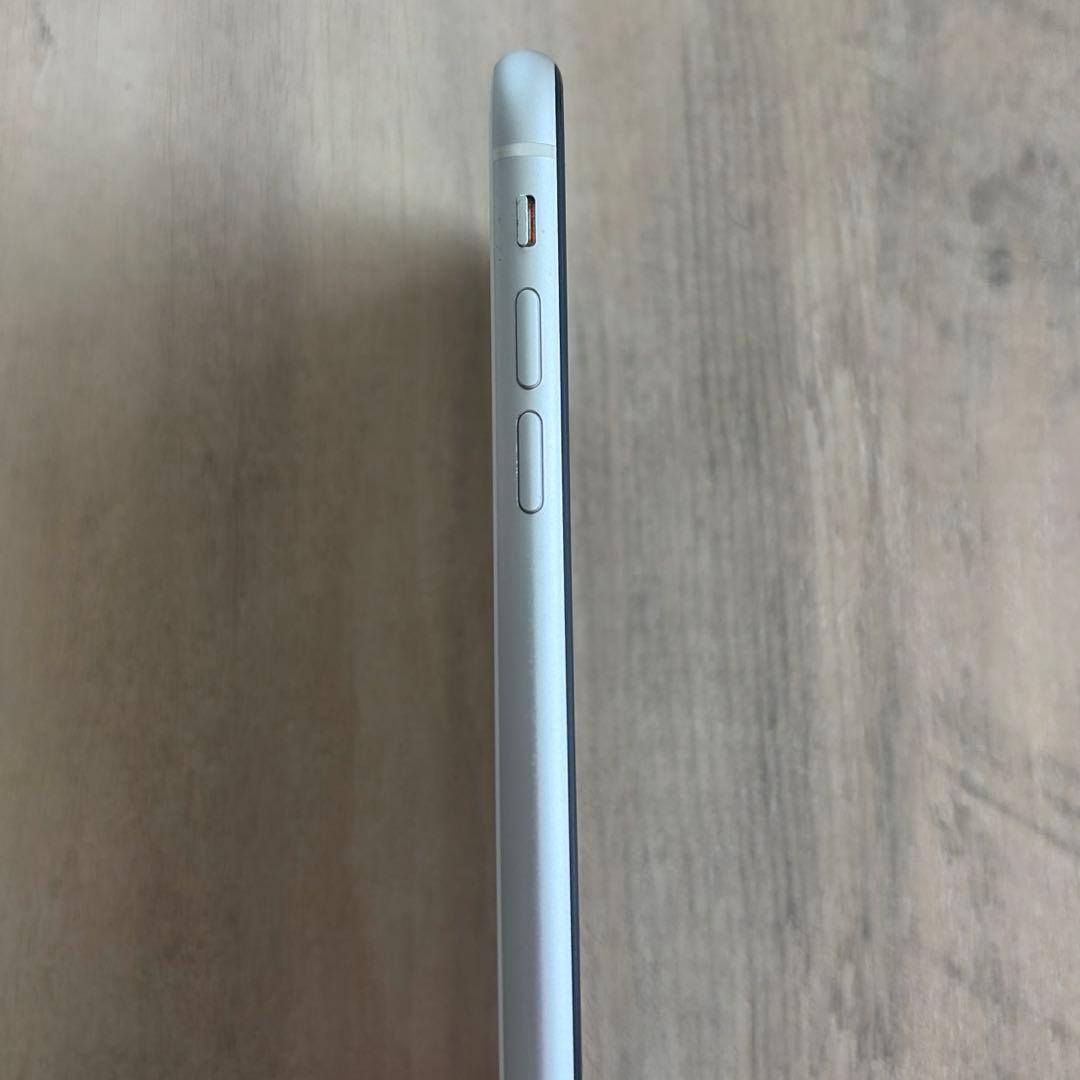 iPhone11 256GB 本体