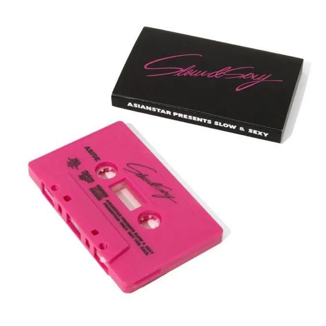 ポータブルプレーヤー H&S CASSETTE PLAYER with SLOW&SEXY TAPE