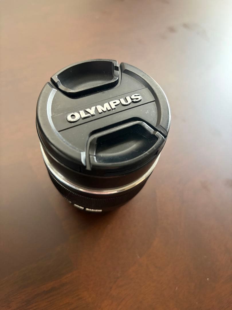 M.ZUIKO DIGITAL ED 75mm F1.8 ブラック