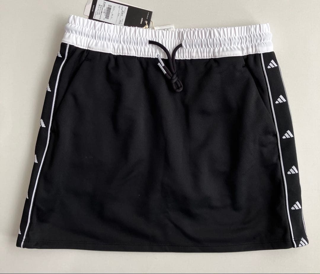 新品　アディダスゴルフ　長袖&裏起毛スカート　L