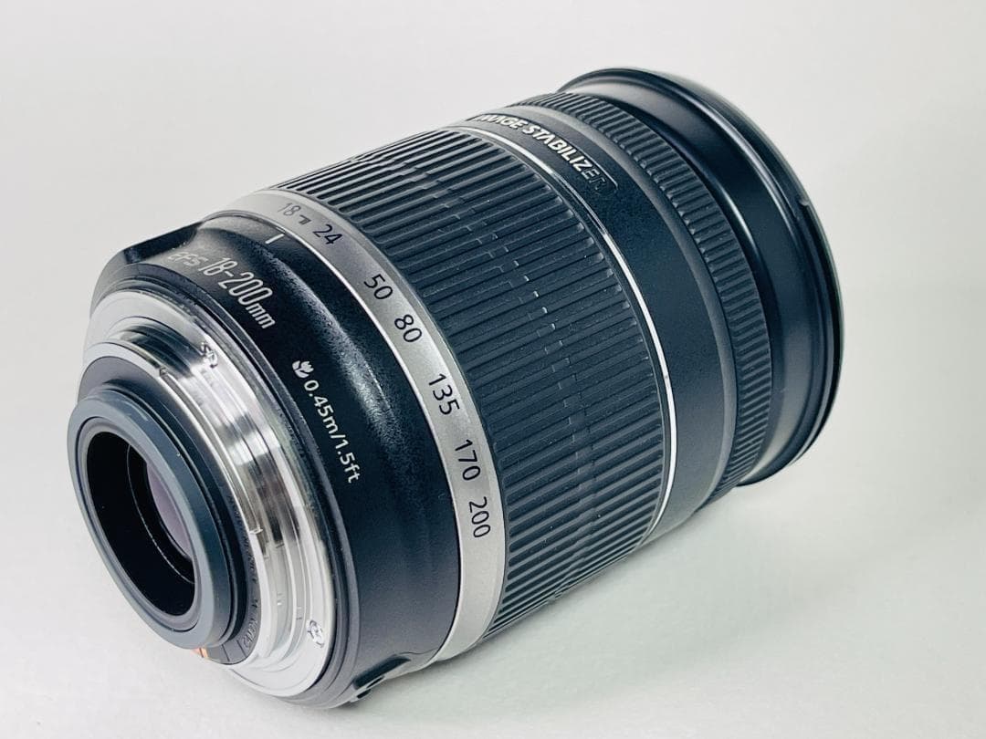 美品★Canon EF-S 18-200mm f/3.5-5.6 IS キヤノン
