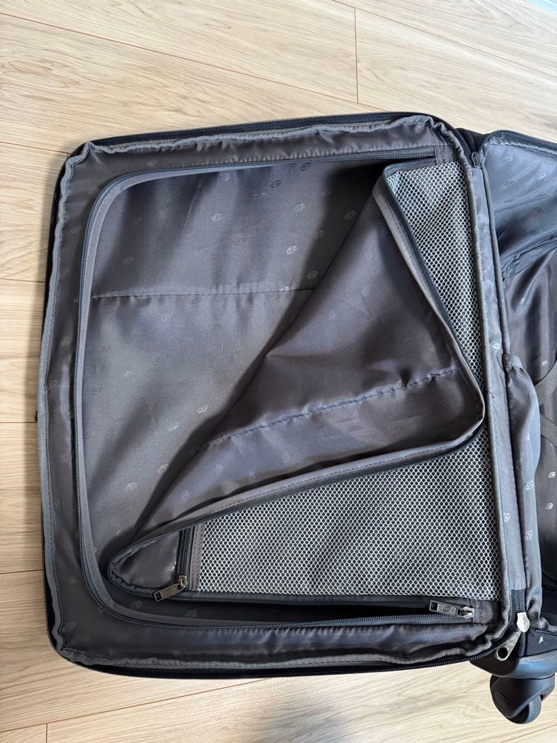 【美品・クリーニング済み】アメリカンツーリスター（サムソナイト）スーツケース