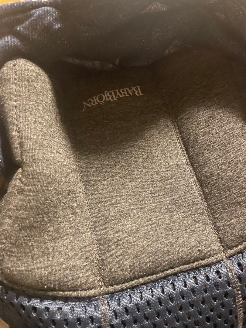 ベビービョルン　ハーモニー　ネイビー　よだれカバー付き　箱有り、説明書付き