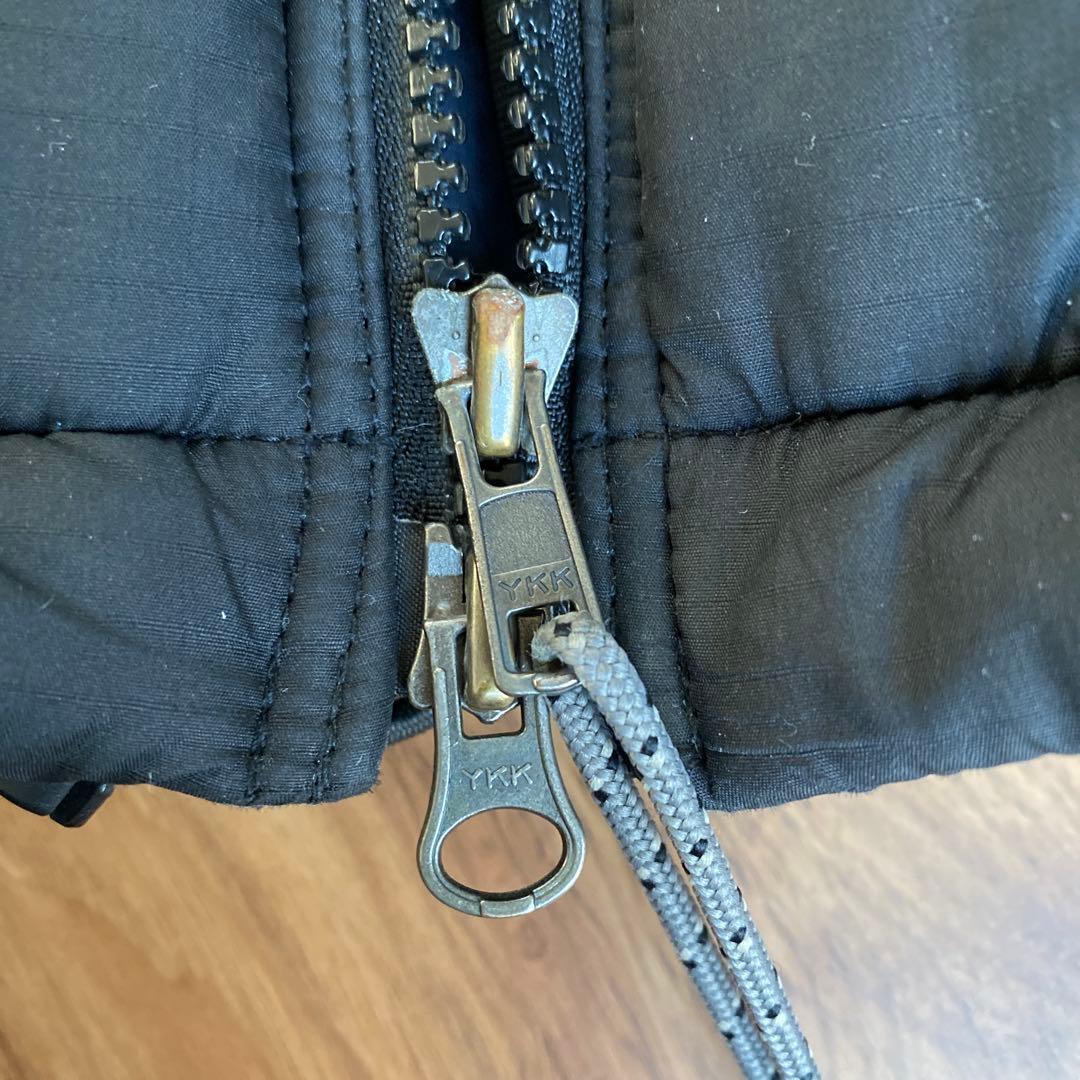 Patagonia フード付き中綿ジャケット ブラック