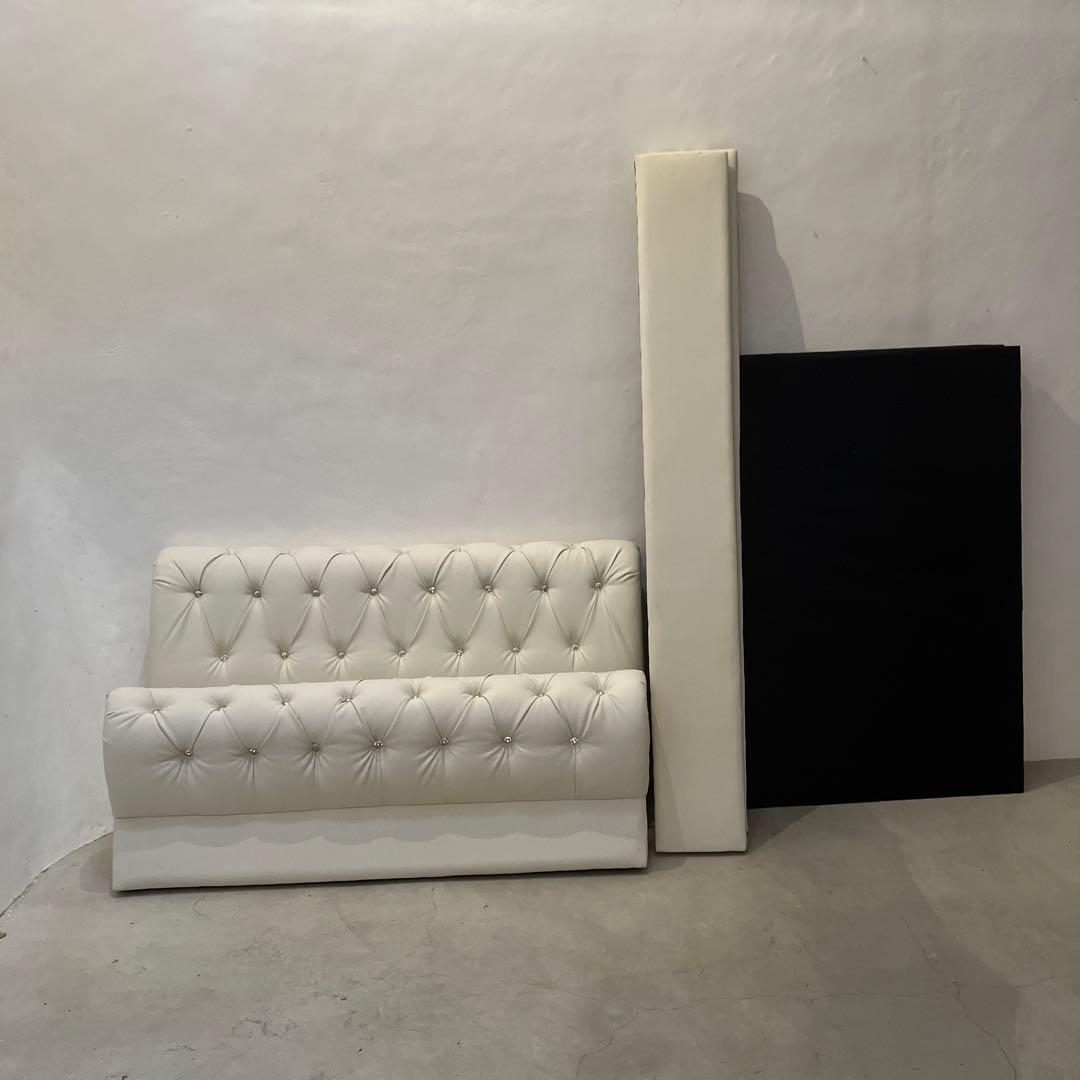 横須賀市引取　ギャルソンシリーズ ビジュー付きフェイクレザーダブルベッド