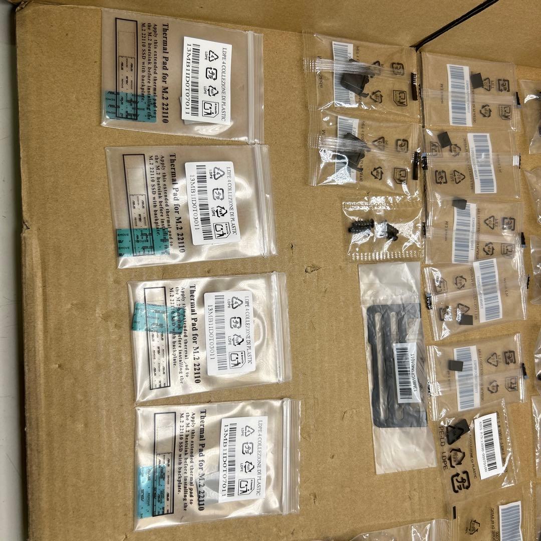 マザーボード ASUS ROG Maximus Z890 Extreme