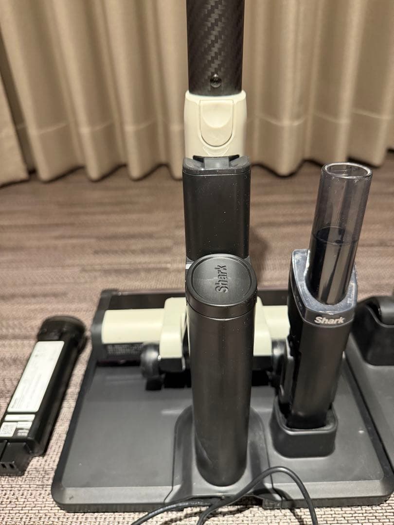 SHARK EVOPOWER SYSTEM NEO スティッククリーナー