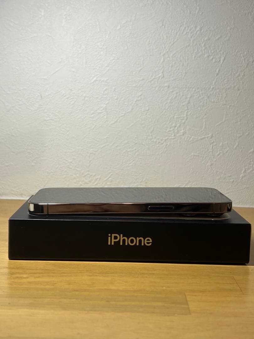 iPhone13pro 256GB SIMロックなし　箱付き　美品