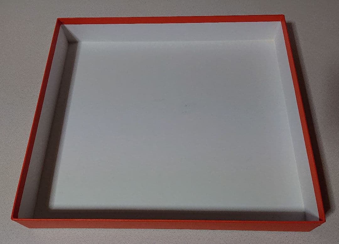 HERMES 空き箱 約39×35×18,2cm