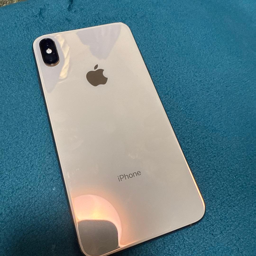 iphoneXS MAX ゴールド