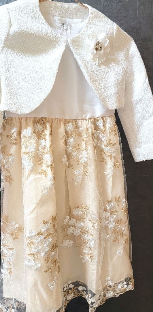 【Anri美品　　キャサリンコテージ】七五三入学式　ドレス一着