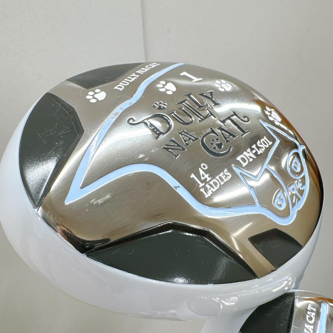 【美品】ダリーナキャット キャディバッグ　DN-CB03 ホワイト