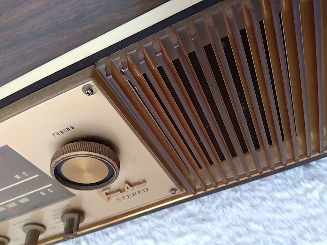 National TableStereo vintage620×250×220