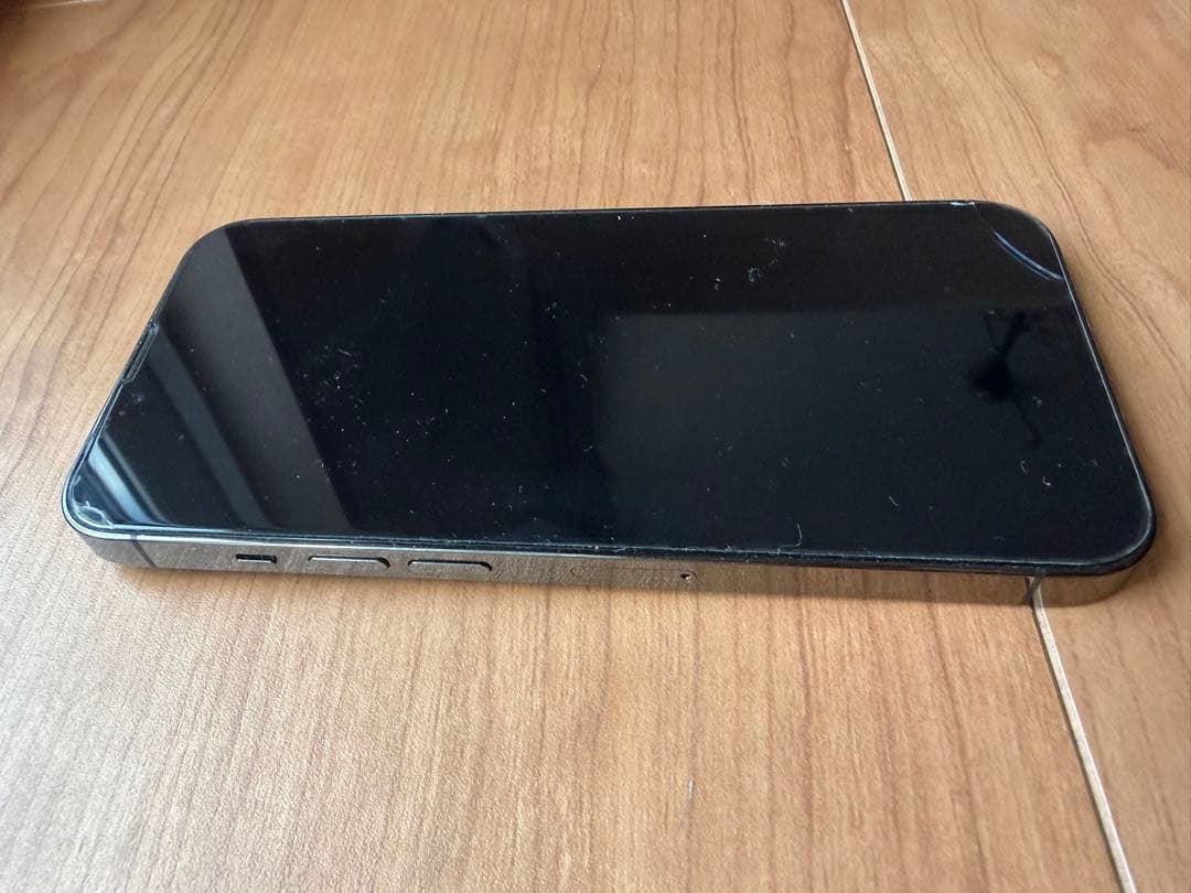 iPhone 13 Pro グラファイト　simフリー