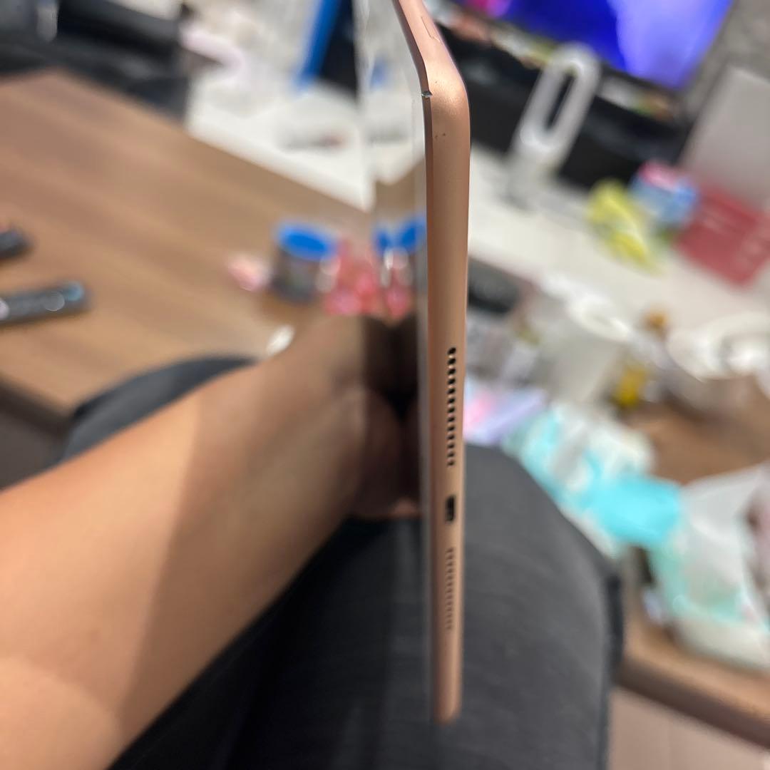 iPad8世代 32GB