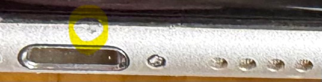 【極美品】iPhoneSE3 256GB SIMフリー バッテリー新品