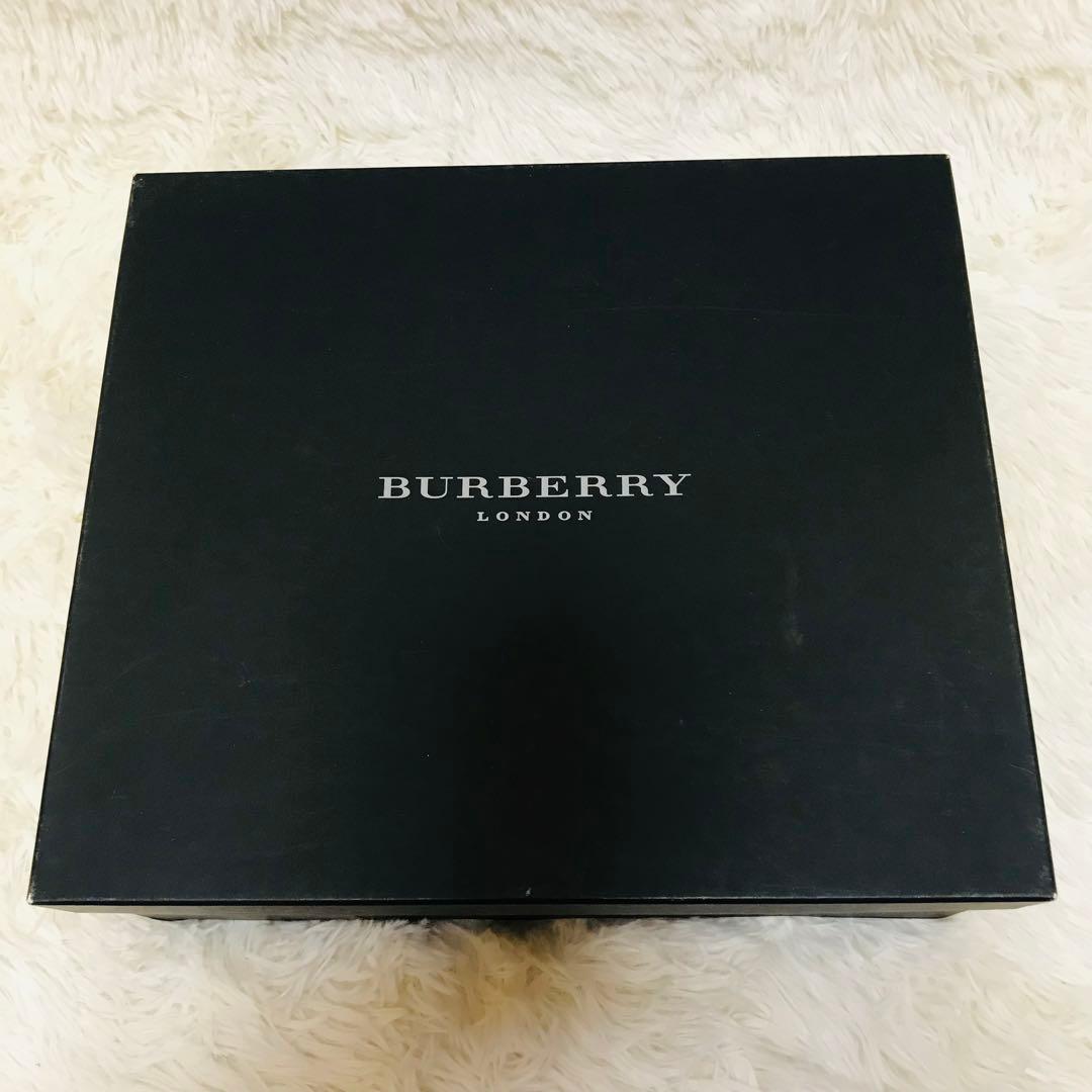 【極美品】バーバリー ショルダーバッグ 斜め掛け フラップ ノバチェック