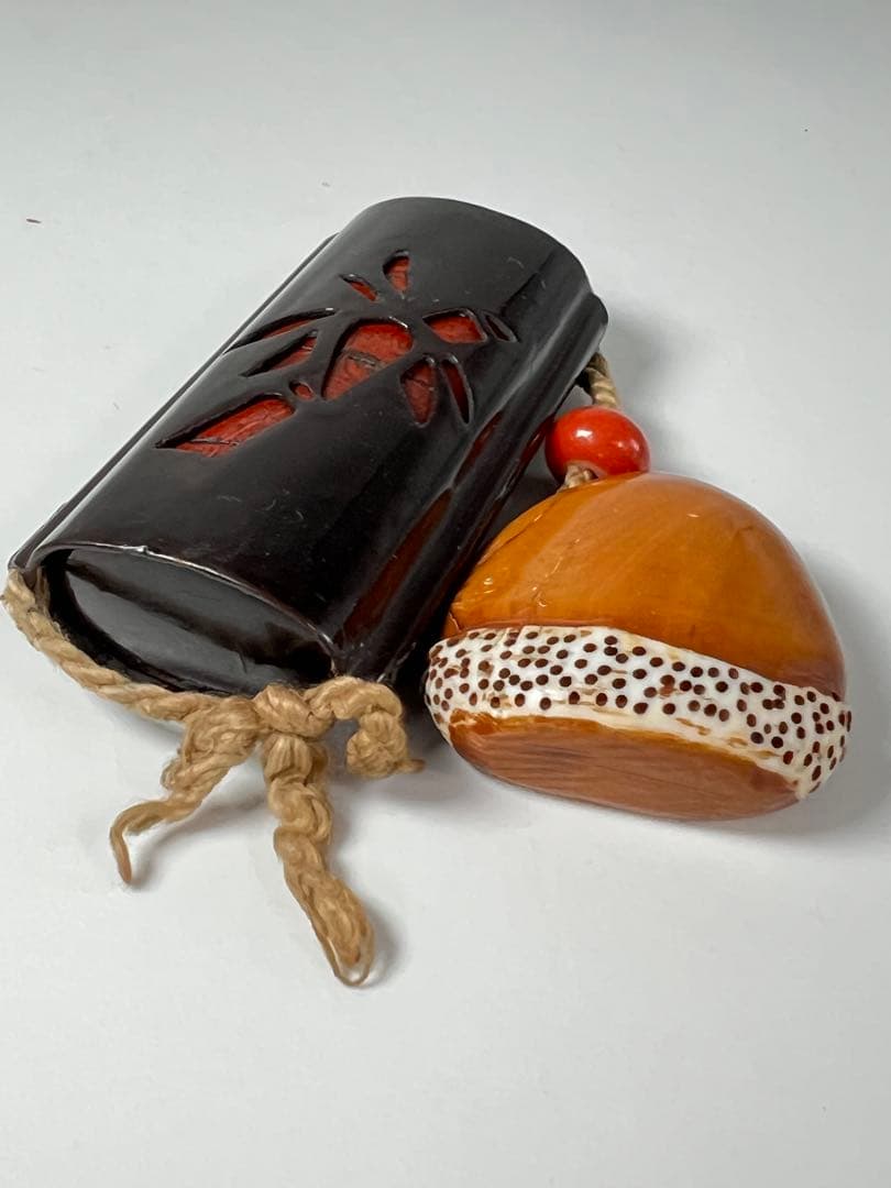 江戸時代　蒔絵印籠、根付　55g / M--22