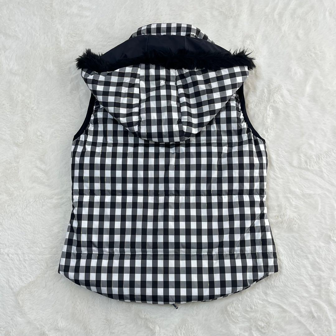 ブラック＆ホワイト ダウンベスト ゴルフウェア フード取外し可 ファー 黒白